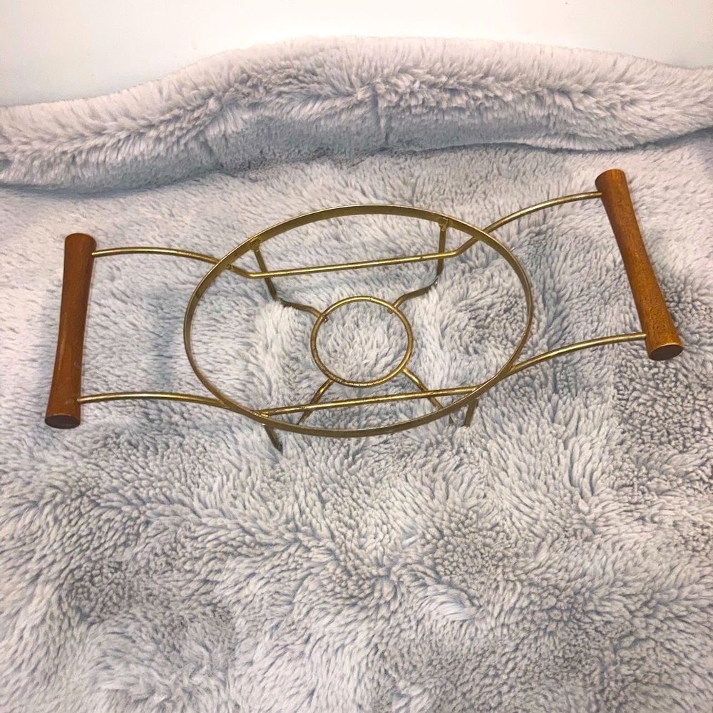 Vtg MCM MidCentury Modern Brass & Teak Wood Handle Oval Casserole Cradle 8”
